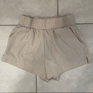 Abercrombie and Fitch Shorts Beige